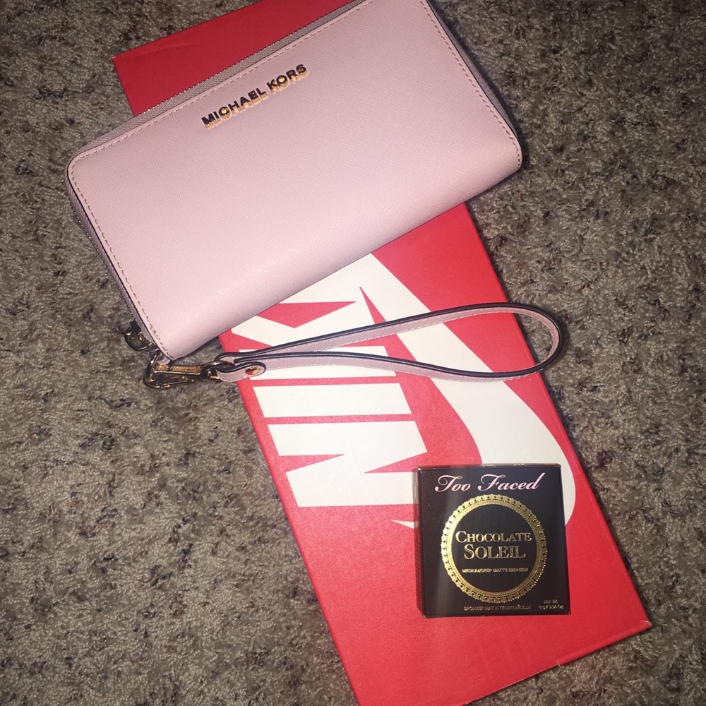 FOR JENNIFER 🖤🖤